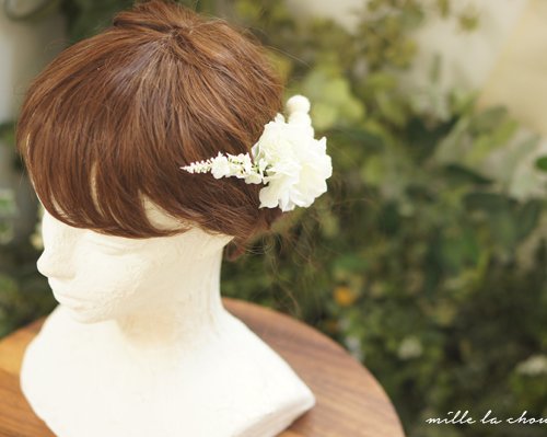 白いお花のヘッドドレス