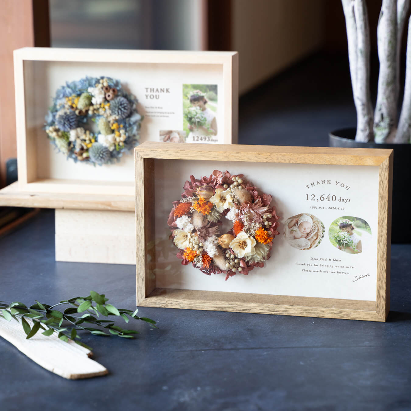 【両親への贈呈品】ドライ・プリザーブドフラワーリースのサンクスボックス 【子育て感謝状】